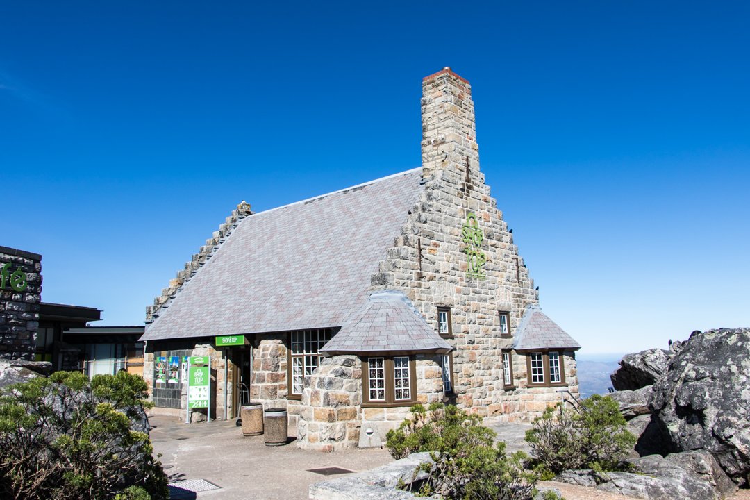 The current water crisis in Cape Town, and what companies like the <a href="/TableMountainCa/">Table Mountain C/Way</a>, are doing to save water ahead of Day Zero is at the top of everyone’s minds. #CTBig7 

 tablemountain.net/blog/entry/ask…