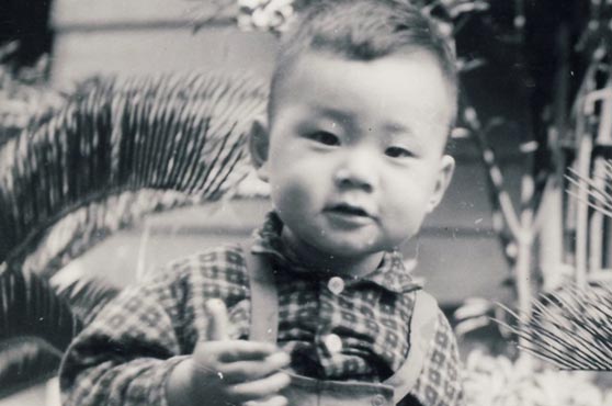 chongjace's tweet photo. When Tsem Rinpoche was seven months old, monks were sent from a monastery to his mother’s home, to find and recognise the royal baby as a reincarnated high lama.
➡️ Follow @tsemtulku
#ThePromise
#dharma
#Tibetans https://t.co/Qxu3yshWgs
