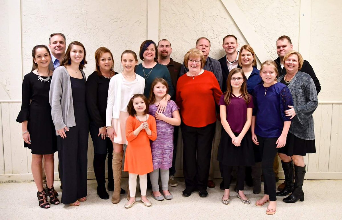 The entire clan was able to all get together to surprise my mom for her 70th......few lies to pull it off but she will forgive us