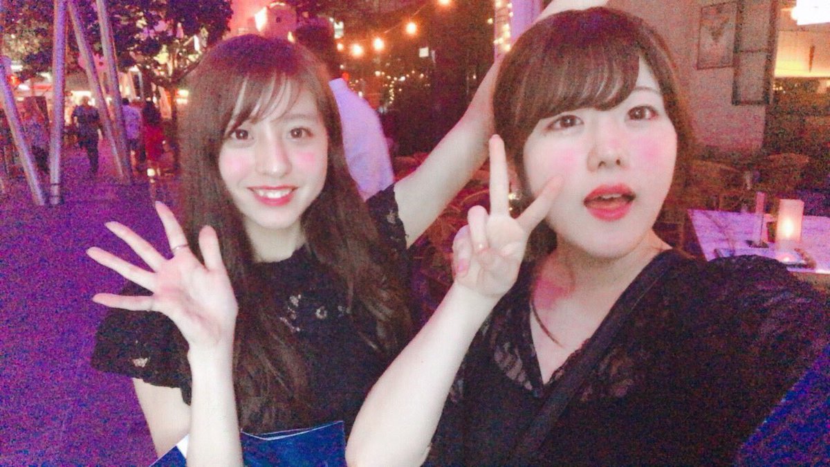715chiiii's tweet photo. シンガポール🇸🇬(インスタでも何回も投稿したけどこっちでも)卒業旅行が終わってしまった悲しみ😢この前まで半袖着とったのが信じられない🌞写真から伝わる夏感🌞 https://t.co/xdVnIjCKt2