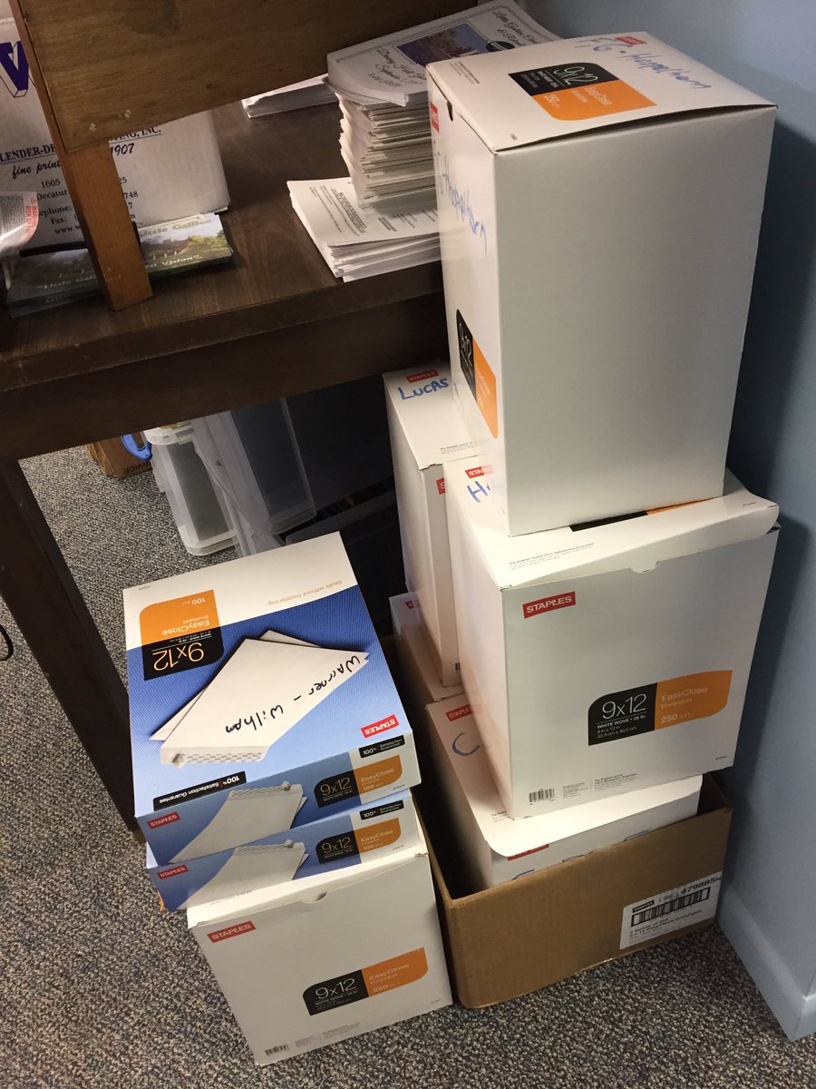 CampLGCA's tweet photo. In case you wanted to know what 1,896 large envelopes to mail out the 2018 Registration Brochures to our returning campers look like, here you go! Hundreds of the envelopes are for more than one child!

They will be mailed out on March 10. Registration begins on March 13! https://t.co/Hn4N67Hxan