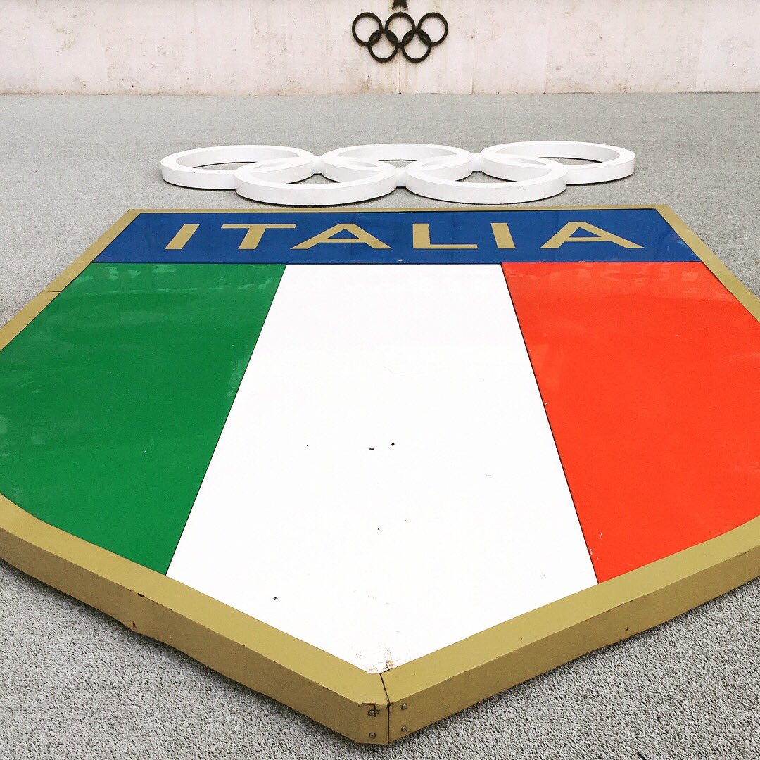 Tutti #insieme per tifare la nostra Nazionale 🏉 
Forza ragazzi!
Buona fortuna good luck 
🇮🇹 vs 🏴󠁧󠁢󠁥󠁮󠁧󠁿 
#italrugby #rugbypassioneitaliana #ITAvENG #Natwest6nations #sixnations #6nazioni #rugby #seinazioni <a href="/Federugby/">Italrugby</a> <a href="/EnglandRugby/">England Rugby</a> <a href="/SixNationsRugby/">Guinness Men's Six Nations</a> <a href="/RugbyIta/">#RugbyItaly</a> <a href="/RugbyItalia/">Rugby Italia</a>