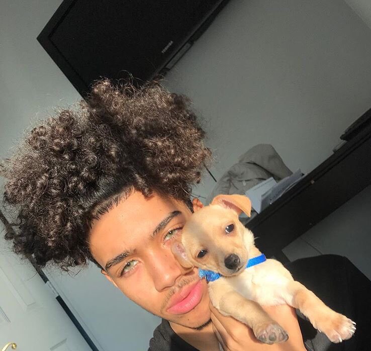 HelpmeParody's tweet photo. Ig- kashrese https://t.co/GQrmsylqA7