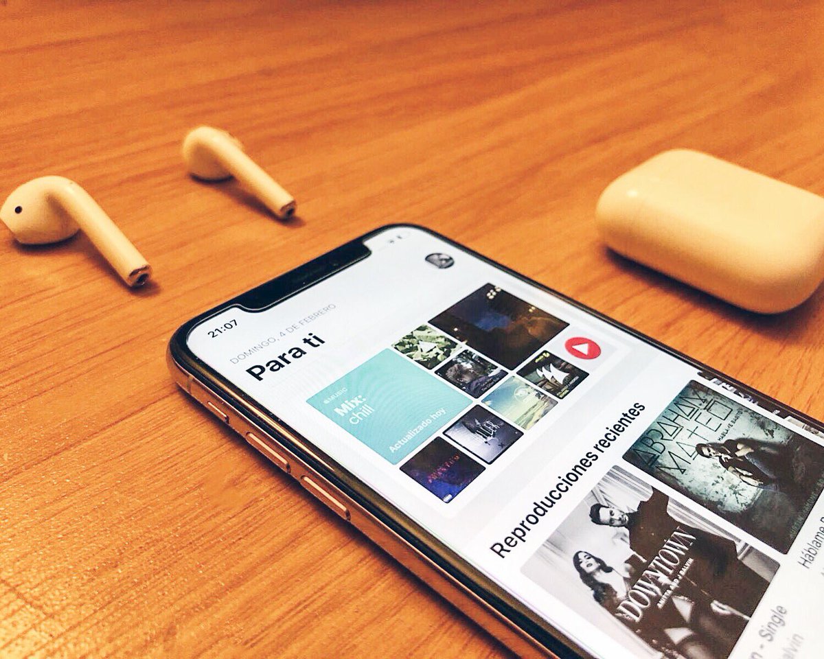 adrienavila_'s tweet photo. Apple Music me ganó desde el primer momento que empecé a darle uso diario con la suscripción. Desde entonces enterré Spotify. 🎧📲 https://t.co/HQo9Dmn8hX
