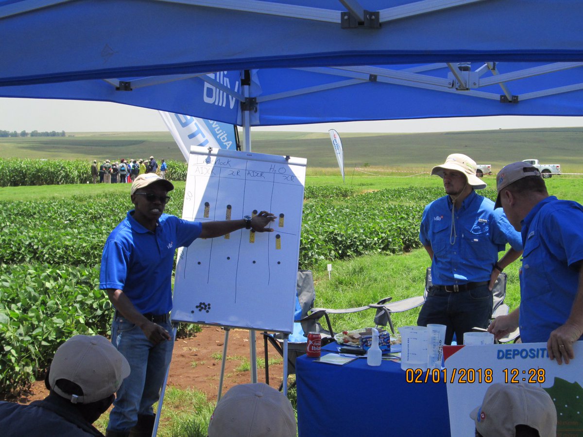 gsafarmerdev's tweet photo. Grain SA FD Louwsburg office ~> Farmers Day @ Morgenzon, Mpumalanga last week. Many interested farmers attended & learned abt maize prod., chemicals, weed control, pests & diseases, insecticides & safe use of chemicals. Thanks 2 all who attended. #MakingADifference #FarmerDev https://t.co/0Sx9iS2HAA