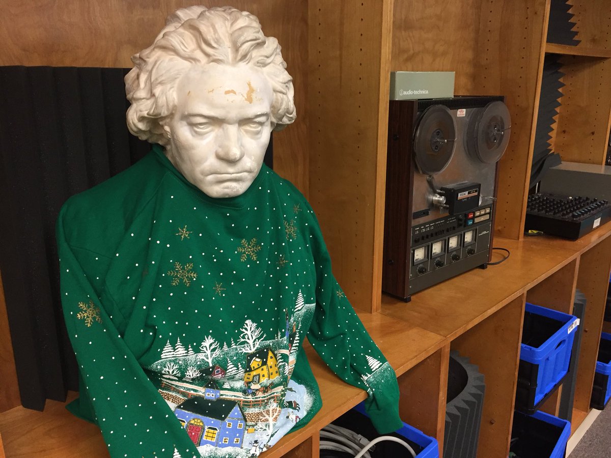 Laying down tracks w <a href="/NewThreadQtet/">New Thread Quartet</a> for a piece by Michael Bratt at University of Mary Washington. This guy joined us in the studio. #inthestudio #watchingovermyshoulder