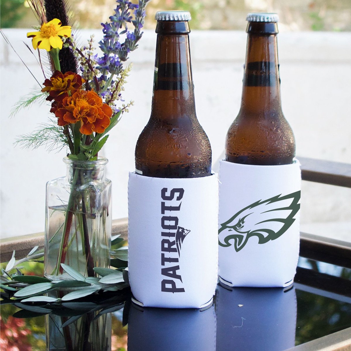 Happy Super Bowl Sunday!!🏈 Here in Texas, we're trying to decide who is the lesser of two evils 😏  Who are y'all rooting for?! 
-
*these logos are not ours - just having a little fun with our football spirit!*
-
#superbowl #eagles #patriots #superbowlsunday #customcancoolers