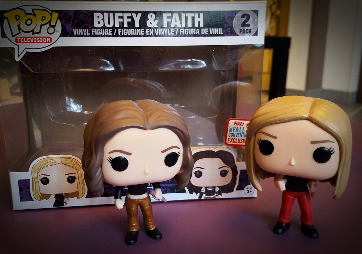 JolieKhaleesi's tweet photo. Tellement contente d'avoir reçu ces deux là 👊 #BuffySlay20 #BuffyTheVampireSlayer #Faith #Buffy https://t.co/WNGrmk112E