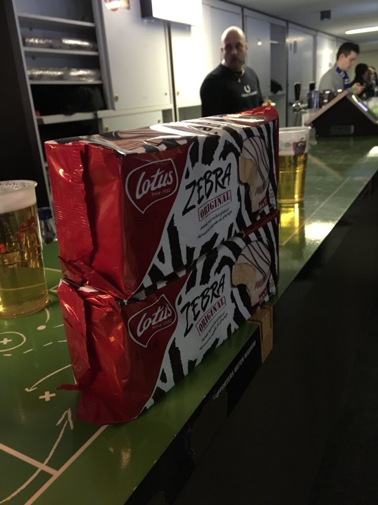 Stijn2306's tweet photo. We eten de Zebra’s op! #Clucha @ClubBrugge https://t.co/qT2BUehite