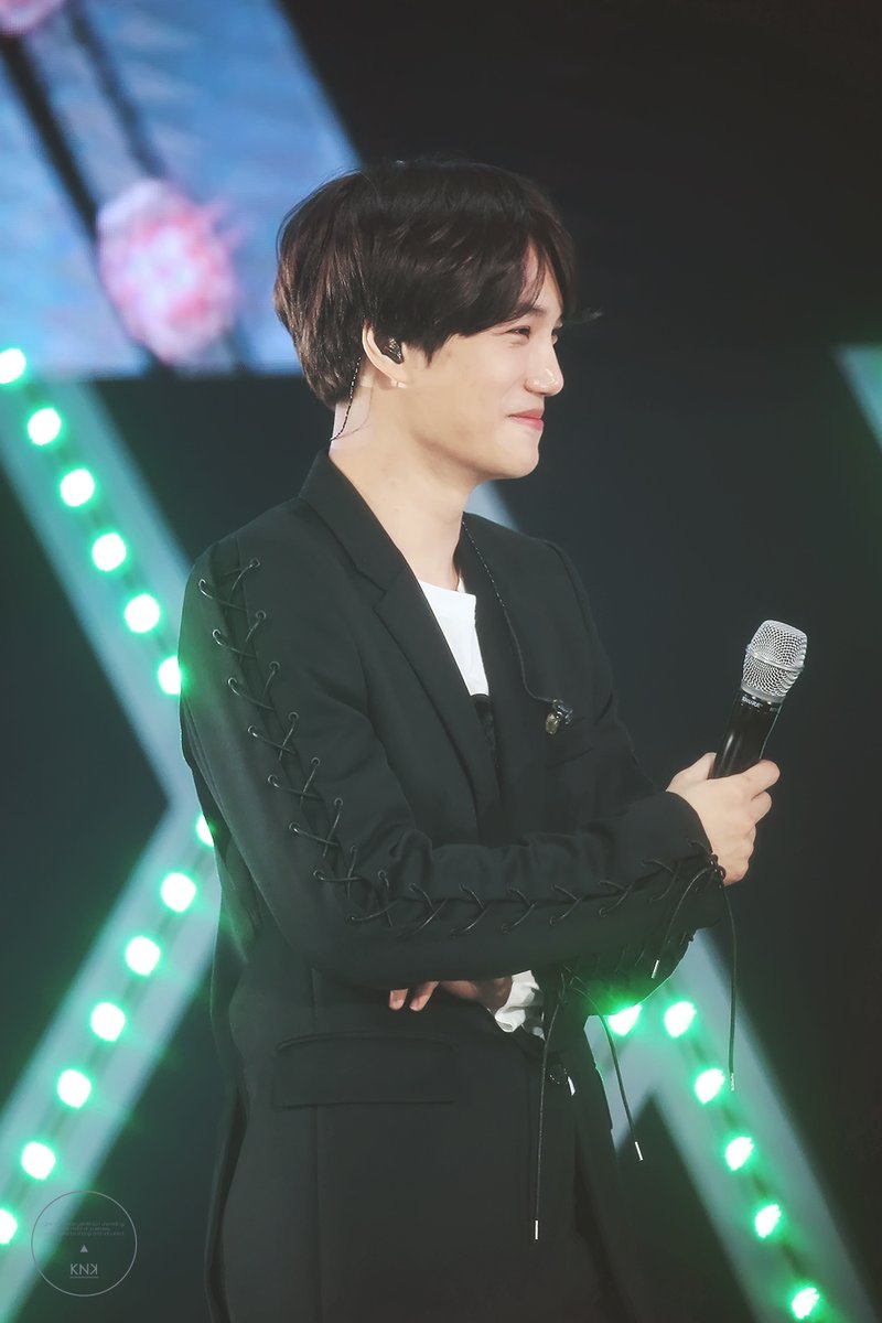 Rayanmohammad34's tweet photo. "Everytime i look into your eyes, you make me love you." 
 https://t.co/S45bvHWMuC #엑소카이 #카이 #김종인... by #JONGINLOOK via @ridder_co https://t.co/QcOaH739vi