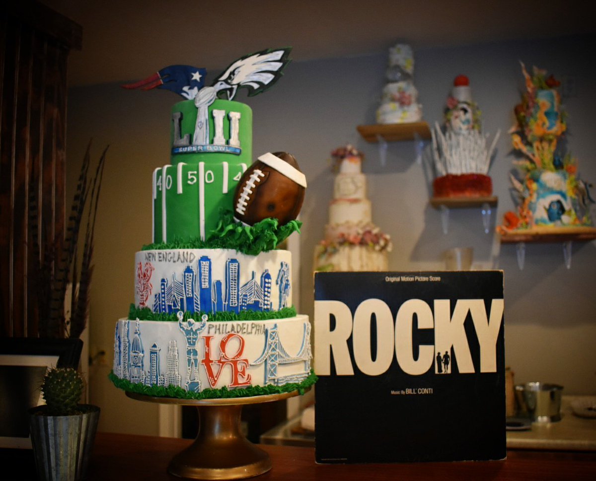 AutumnNomad's tweet photo. Super Bowl Sunday! #SuperBowl #Eagles #FlyEaglesFly #Patriots #NFL #PatriotsNation https://t.co/E0wIS6Rpkg