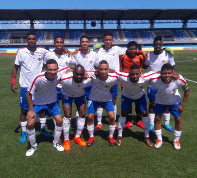 Desde el Armando Dely Valdés ya juegan FD Real Portobelo (COL) vs Tierra Firme (PAN) en esta J3 del Grupo A en la Zona 1 de Copa Rommel. #CopaRommel #TodosSomosPanamá.