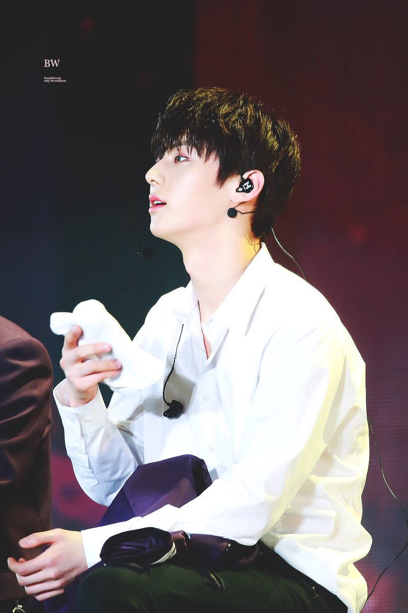 btfway_mh's tweet photo. ✨if life is a movie,
you’re the best part
#황민현 #minhyun https://t.co/9c0cIl9Uow