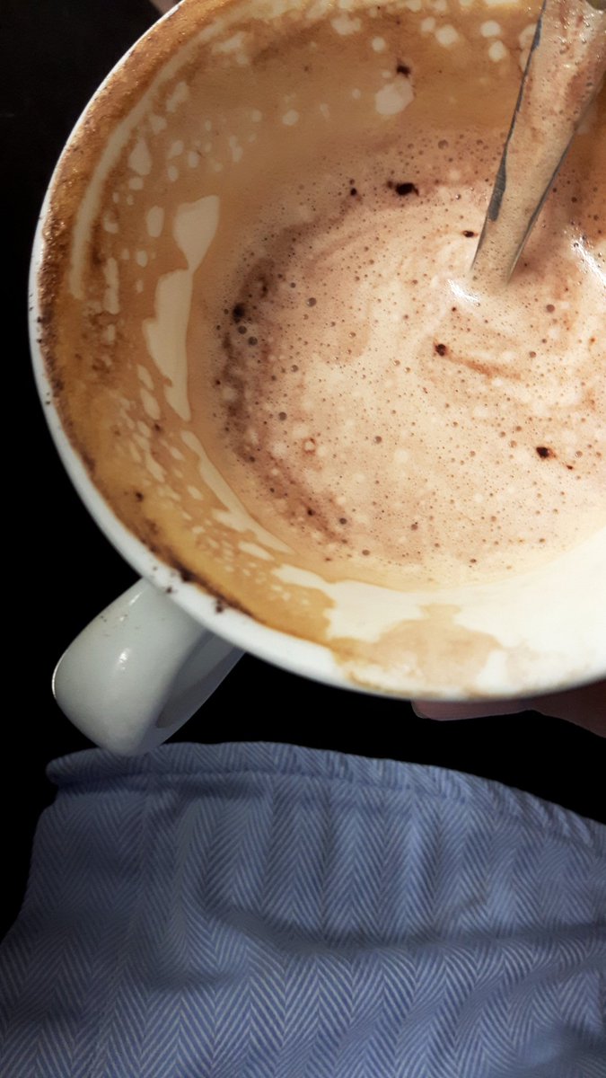 versusxzayn's tweet photo. cappuccino way🌼🙈 https://t.co/ec5S5ucCvM