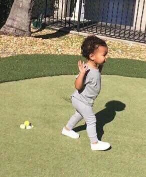 bmtcool's tweet image. When you tune in to watch #DateMyFamily only to find today it's gays...