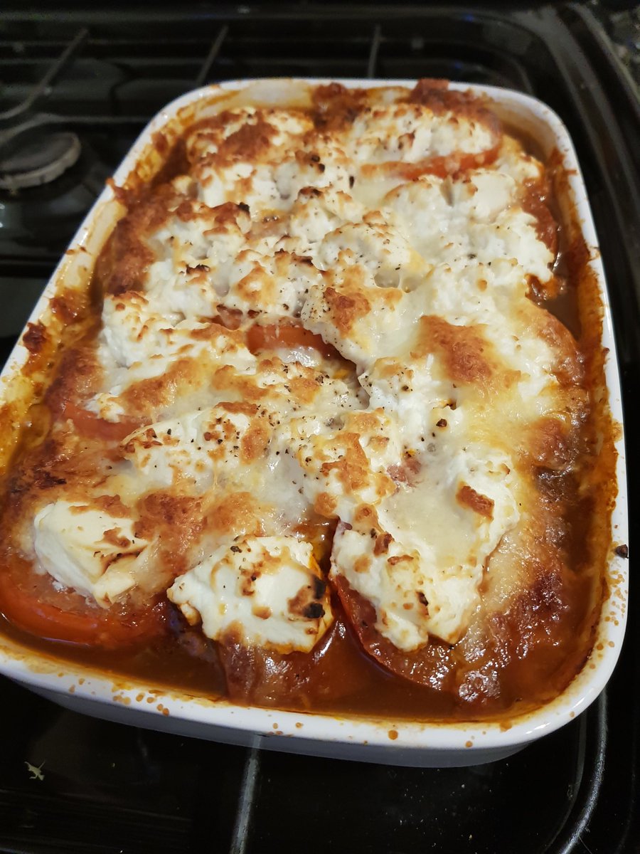 Petewallace1981's tweet photo. @ChefTomKerridge yet another amazing recipe, one layer lasagne is just perfect. Lost 2kg in a week So far. #LoseWeightforGood https://t.co/hr4Qv865dI