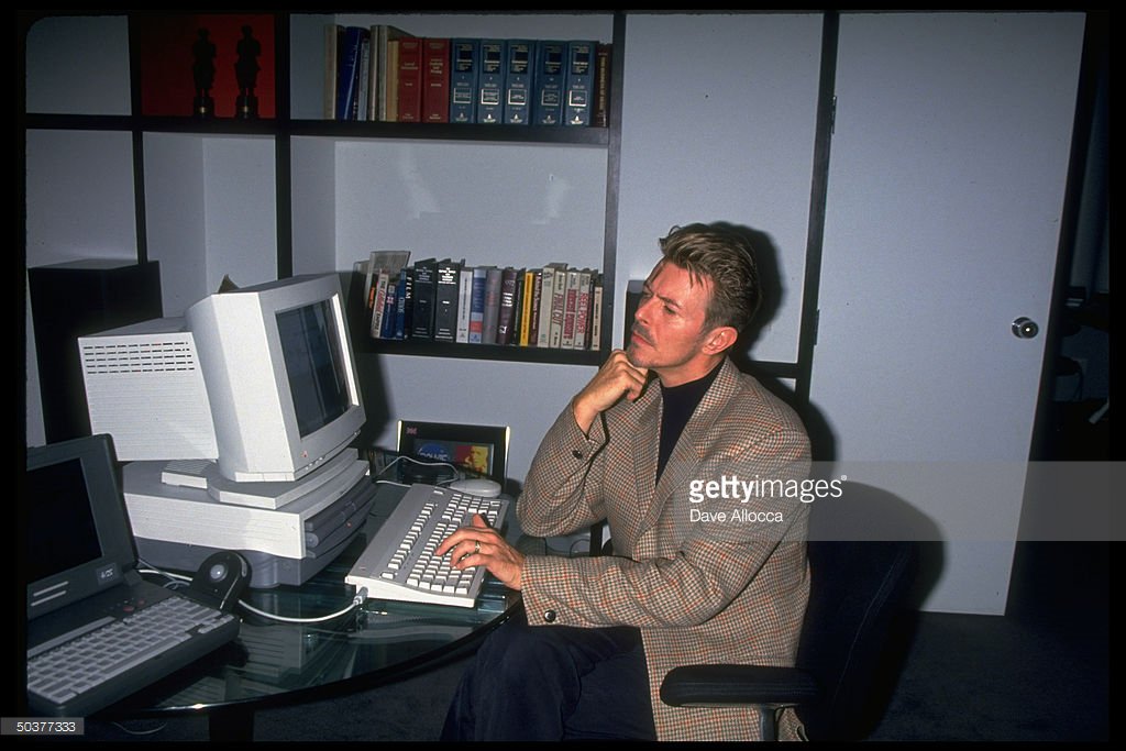 Here's some David Bowies. Check out that sweet Powerbook Duo with Duo Dock!