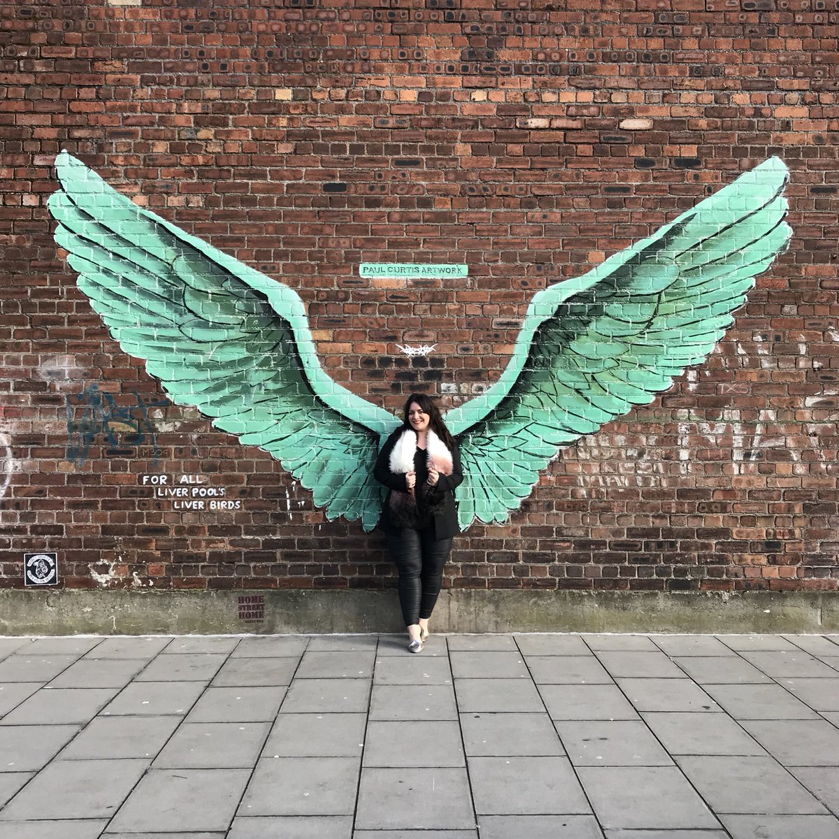 sociallyemma's tweet photo. Excellent work Liverpool, you’ve been awesome so far! Pottered around the @baltictriangle ate amazing pancakes at @CoffeeFandisha and of course a photo at @paulcurtisart Liver Bird Wings 💚 #liverpoolweekend #liverpoolgraffiti https://t.co/8BjSHPO0RO