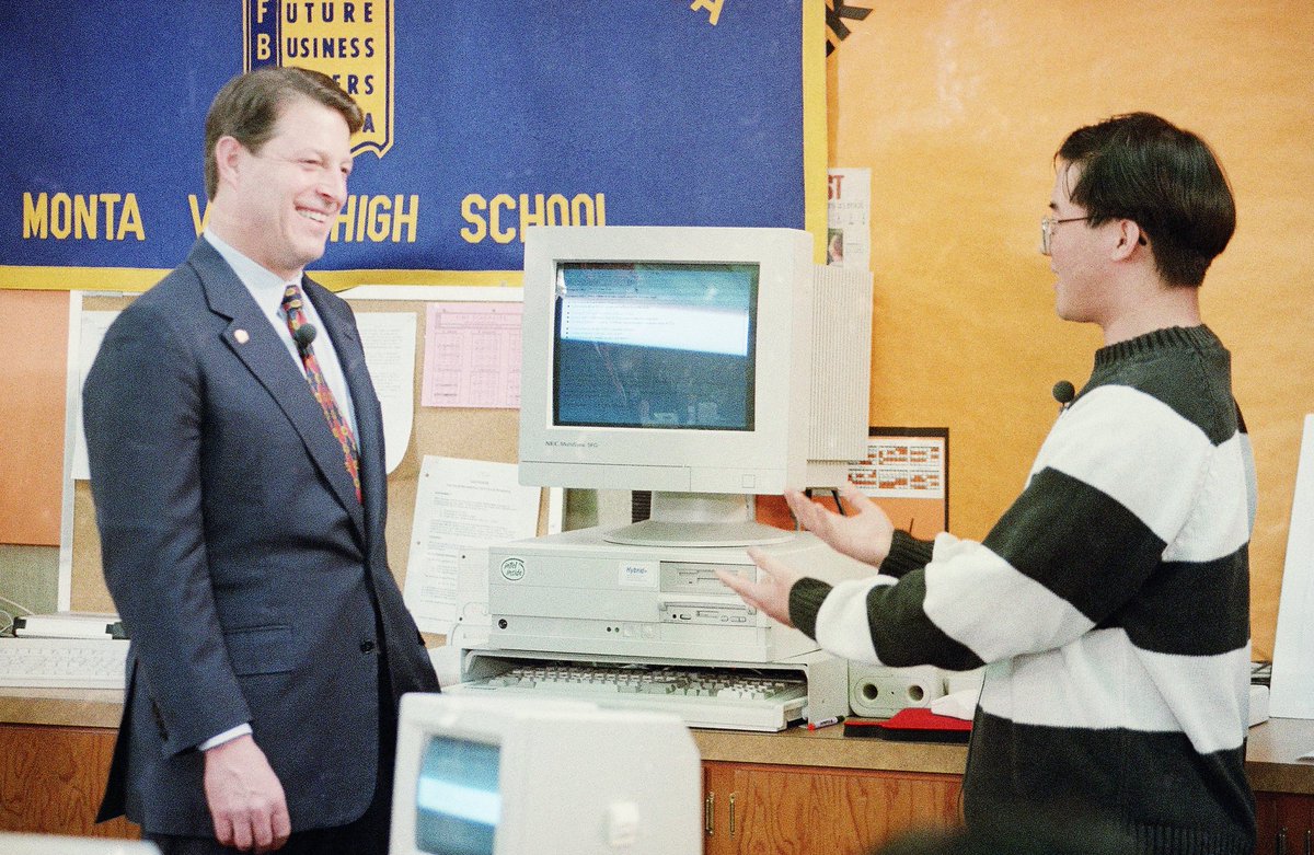 1994, a high school student shows off a sweet computer to Al Gore.