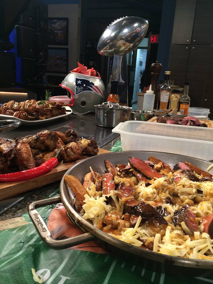 BbqNaz's tweet photo. BBQ Naz getting ready for the BIG GAME today...tune in CTV Newchannel @ 6 just before the game for great tips and wing recipes for the game! @broilkingbbq or .com for great recipes and tips! Memorabilia use by permission by @PhgSports Thank you Todd! https://t.co/hnRSI78vfk https://t.co/v0z1ASygFv