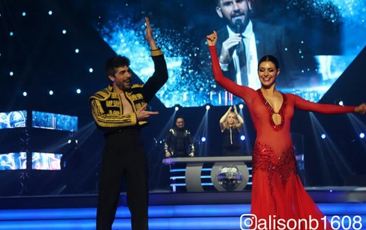 CandicePSource's tweet photo. Clap de fin de ce week-end lillois à @Dalslatournee pour les Candistin ! 💃 https://t.co/MKFhAkWYFw
