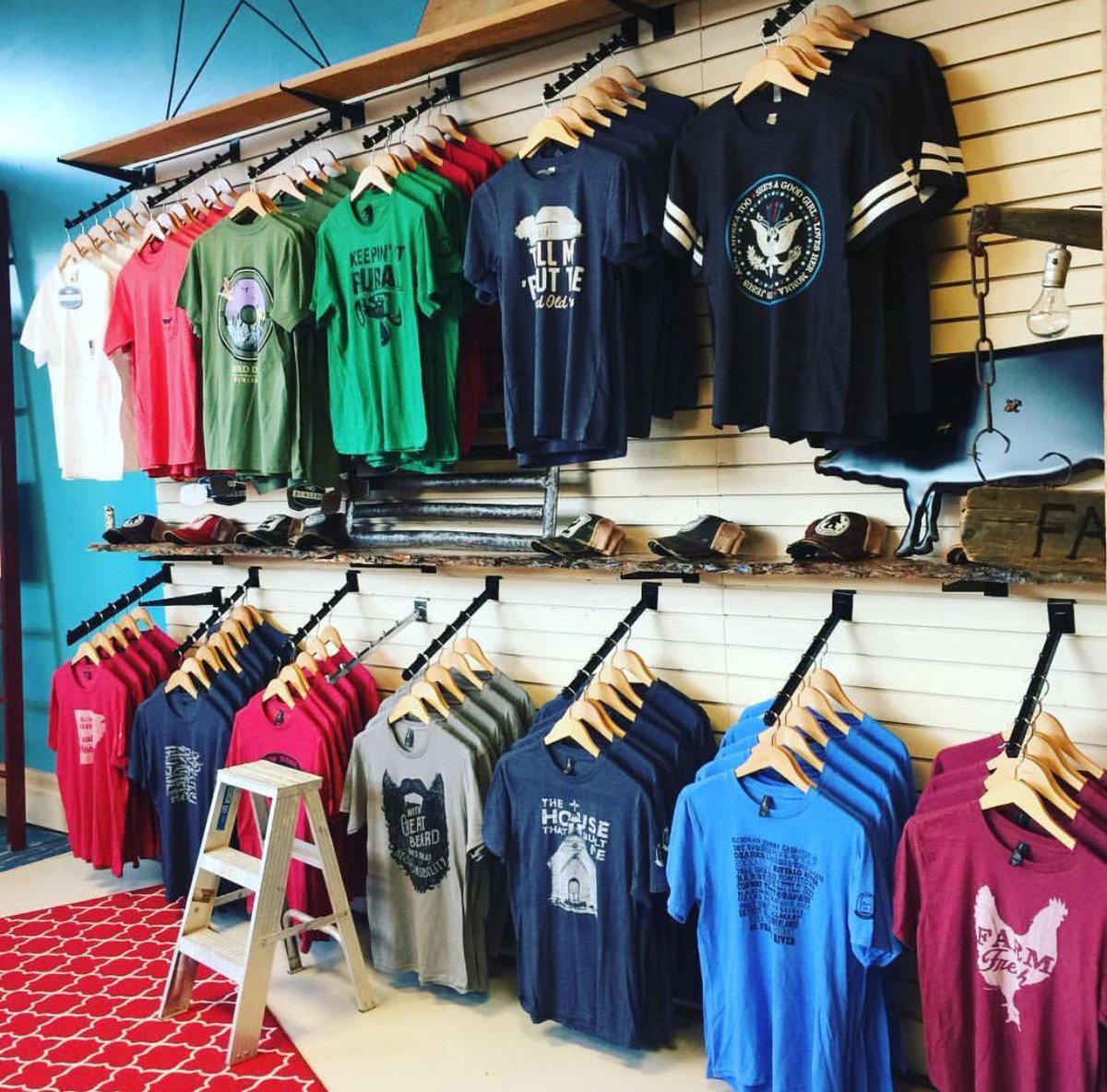 👚Shirts on shirts on shirts. <a href="/thebarnmerc/">The Barn Mercantile</a> has you covered for awesome Arkansas t-shirts! Browse their selection of funny and cute tees and use your Local card for 10% off your purchase. Located at 301 President Clinton Avenue in Little Rock. 
#LocalAR