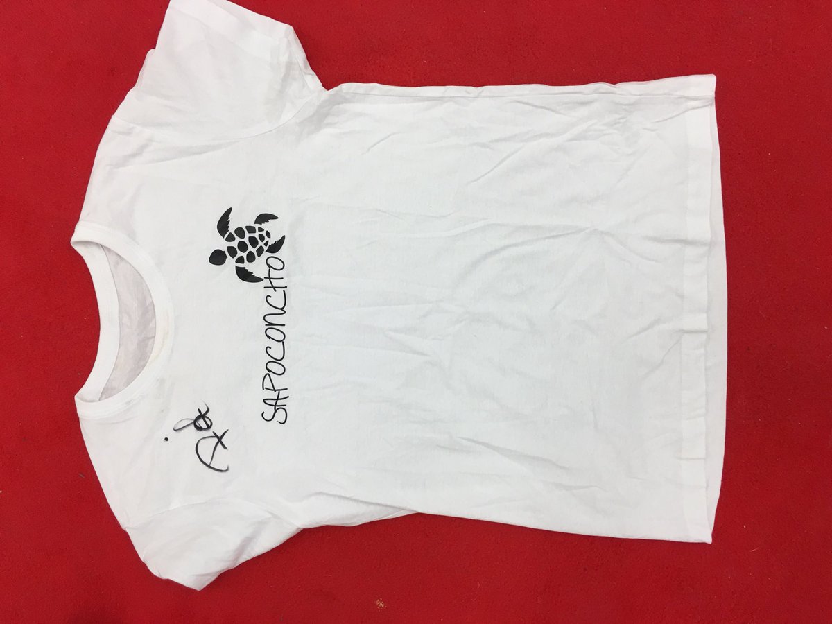 RoiMendez's tweet image. SORTEOOOO 🔊
Camiseta 🐢 Oficial Firmada✍

Entre todos los Retweet y comentarios de esta publicación con #SorteoCamisetaSapoconcho ❤️

No se como agradeceros todo esto que esta pasando  #EjércitoDeSapoconchos🐢🐢🐢