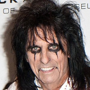 HAPPY BIRTHDAY!

Alice Cooper ROCK SINGER

4 February 1948

AGE: 70 years old 