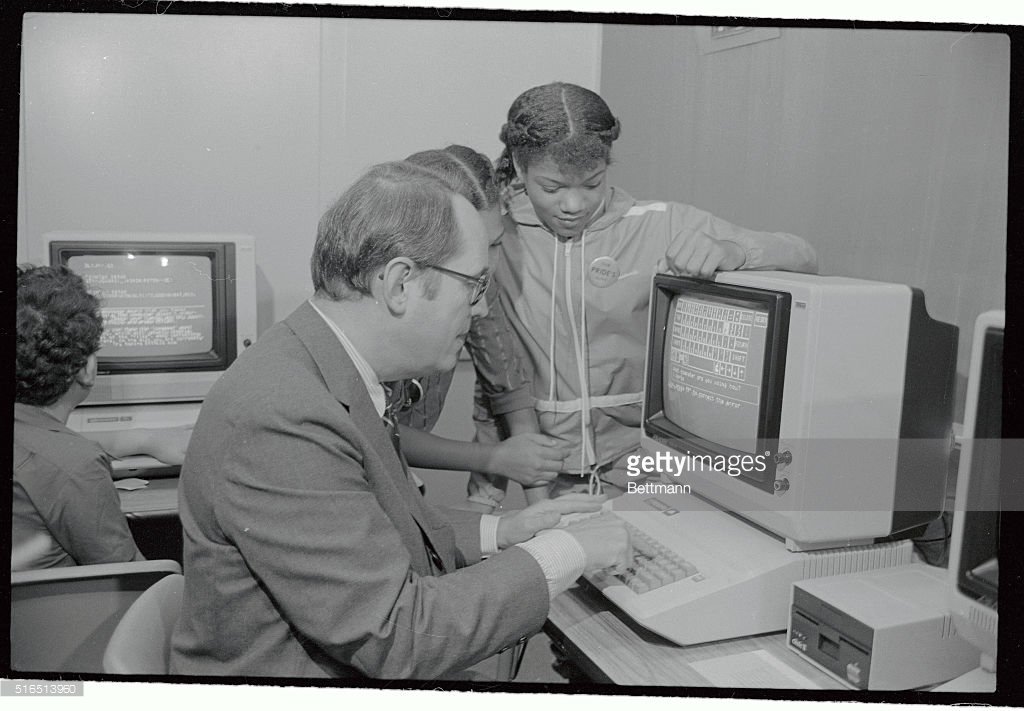 1983, Pennsylvania Governor Dick Thornburgh trying out an Apple II