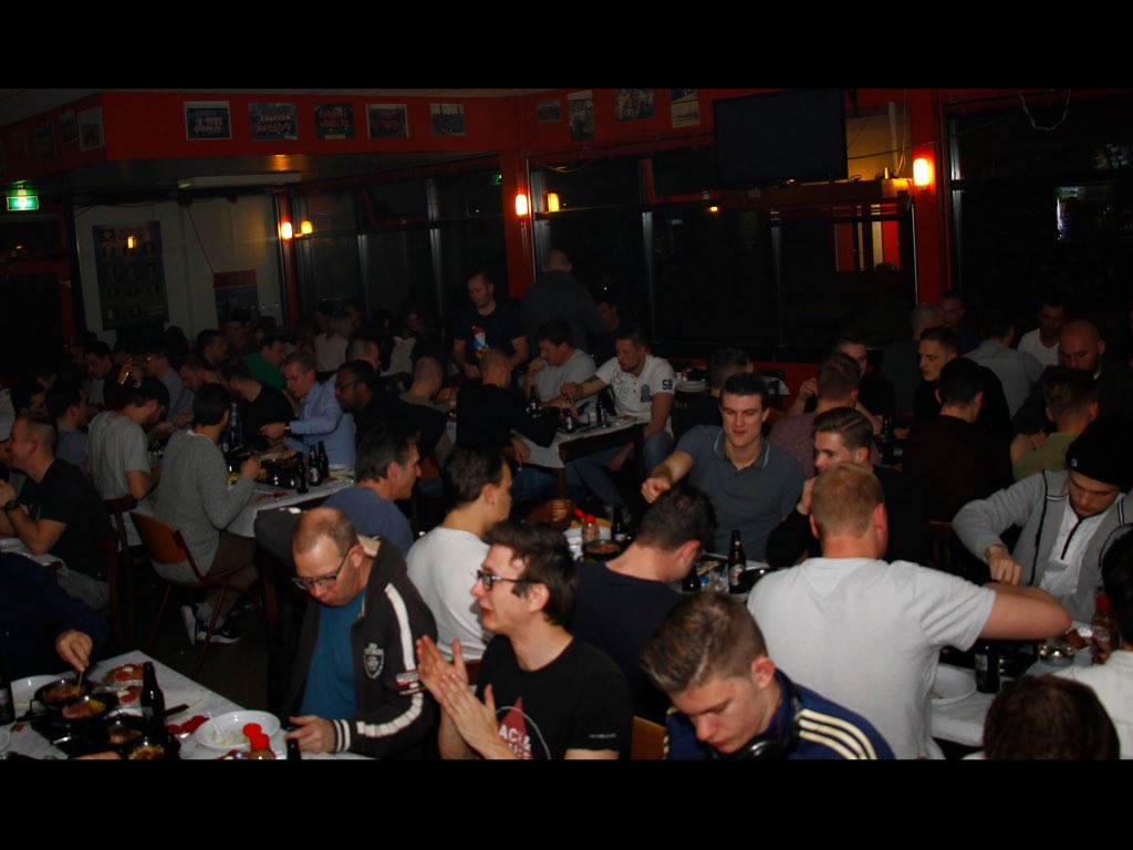 vvnieuwerkerk's tweet photo. Gourmet-avond senioren. https://t.co/0LxG9hqu9R