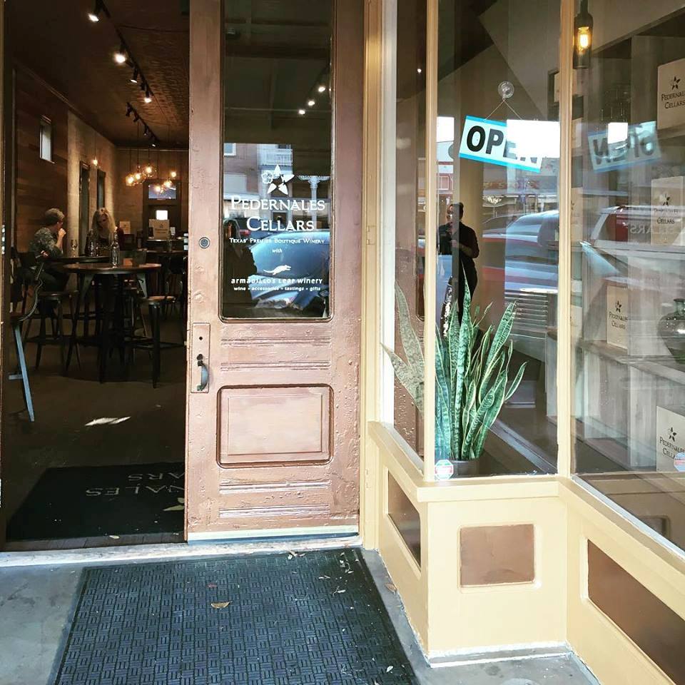 PedernalesWine's tweet photo. A new year and a new look for our Main Street Fredericksburg tasting room. Soon we'll have new wines too.
#sundayfunday #txwine #txhillcountry #wineroad290 #txwinetrail #pedernales #fbgtx https://t.co/j7njK6pEwF