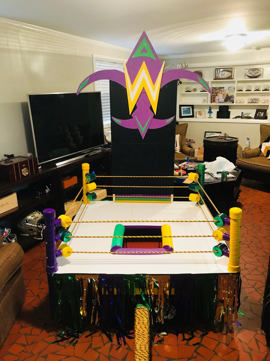JessZito83's tweet photo. Dawson’s #WrestleMania float is done! @WWE #mardigras2018 #kindergartenparade #WrestleMania #WWE https://t.co/LBHBorzxlp