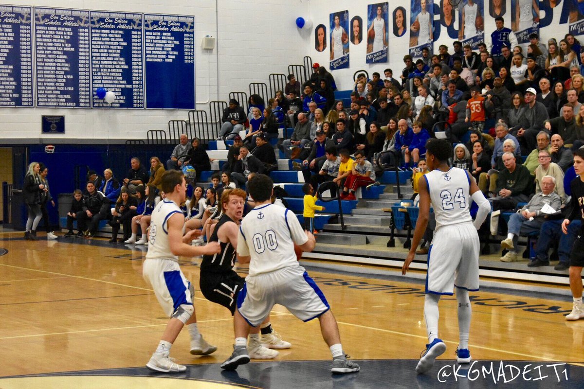 HenHudBall's tweet photo. Scenes from yesterday’s win! Thank you to @kgmadeit1 and @ryebball for the photos #AnchorDown⚓️ https://t.co/7CxvGANM2E