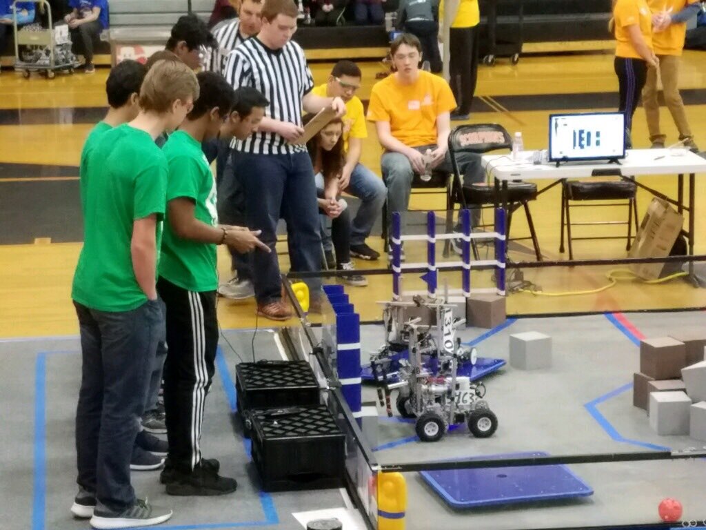 hcpss_wlhs's tweet image. Very impressive work being done by our #amazingWLHS Robotics Team at today’s 1st Tech Challenge. Thank yous to Dr Sura for sponsoring and @hcpss_omhs for hosting!  #LakePride