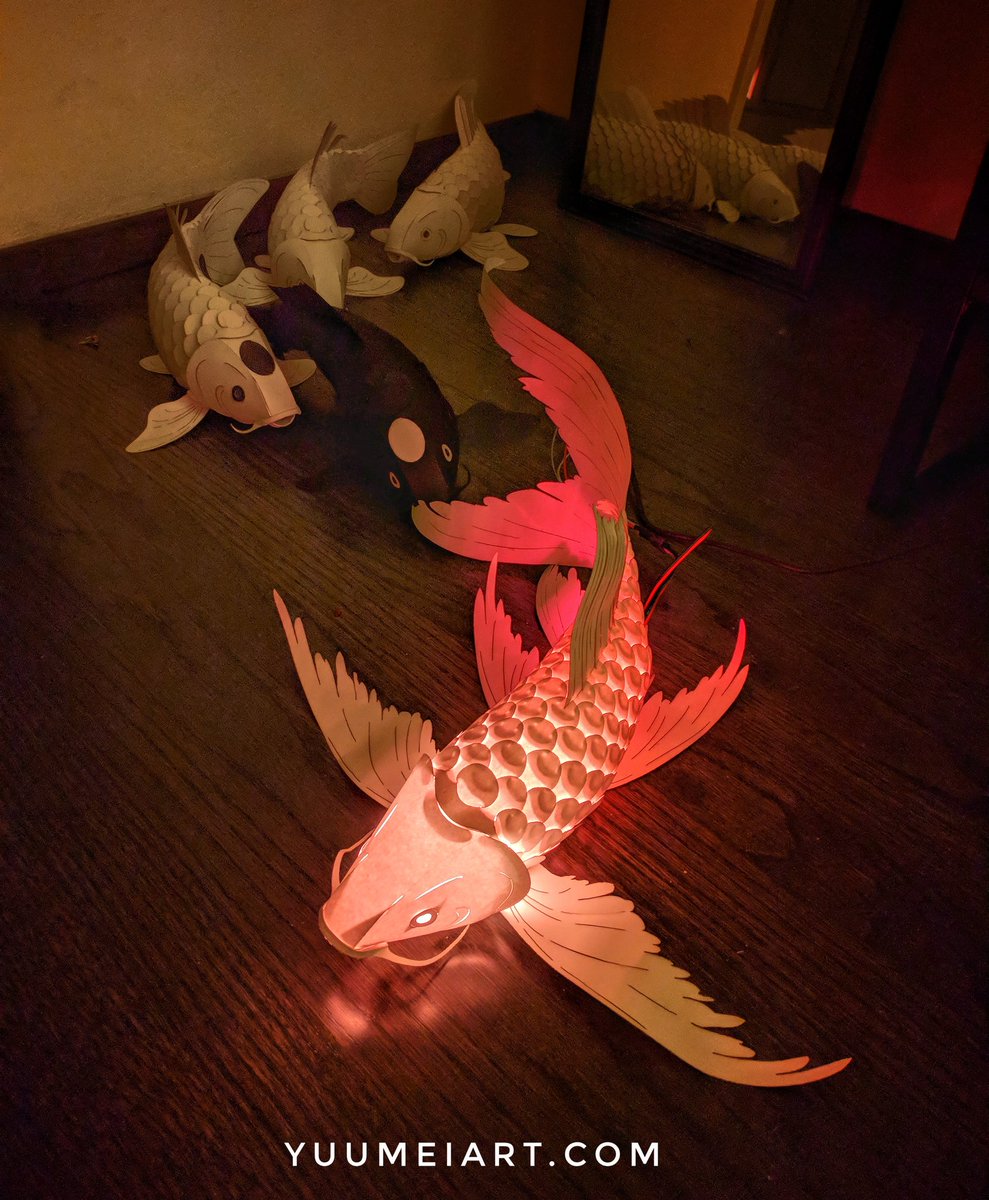 Yuumei_Art's tweet photo. First prototype of a butterfly koi lantern with extra long fins. It's made of paper without glue or tape. The scales interlock to hold everything together. I'll be selling diy kits in the future when the designs are more finalized.
#DIY #papercrafts #koi https://t.co/3mfCri1Rv4