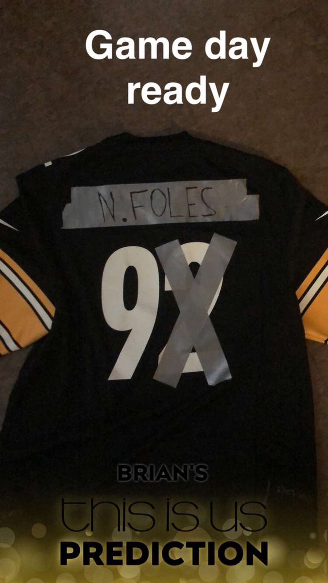 NotJayBlue's tweet image. Game day Necessities