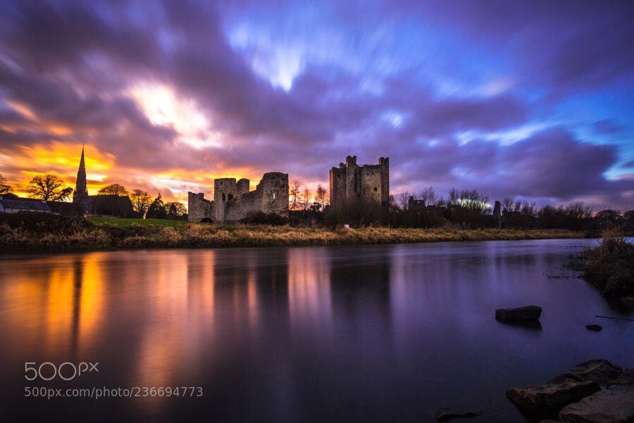 TrimTourismN's tweet photo. Stunning image of Trim by mauraseabrooke on @500px 
.
#TrimCastle #StayInTrim #BoyneValley #IrelandsAncientEast #Ireland #Holiday #BucketList #Trim #VisitTrim 
@ancienteastIRL @Failte_Ireland @IrelandB4UDie @TourismIreland https://t.co/aKm6qc00sj