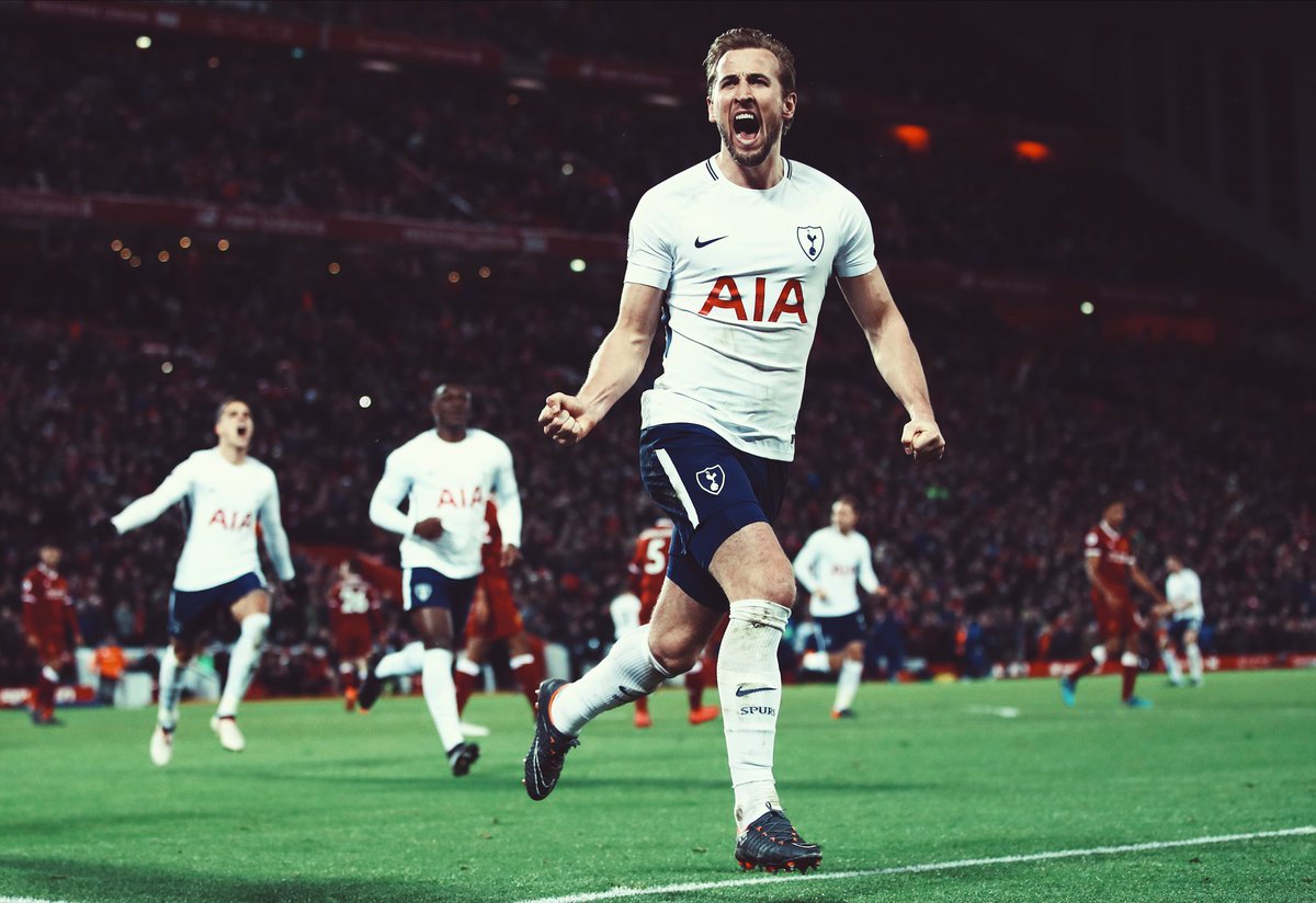 soccerdotcom_es's tweet photo. ¿A quién eliges para tu equipo? ¿@HKane o @22mosalah? https://t.co/CtecaSzINa