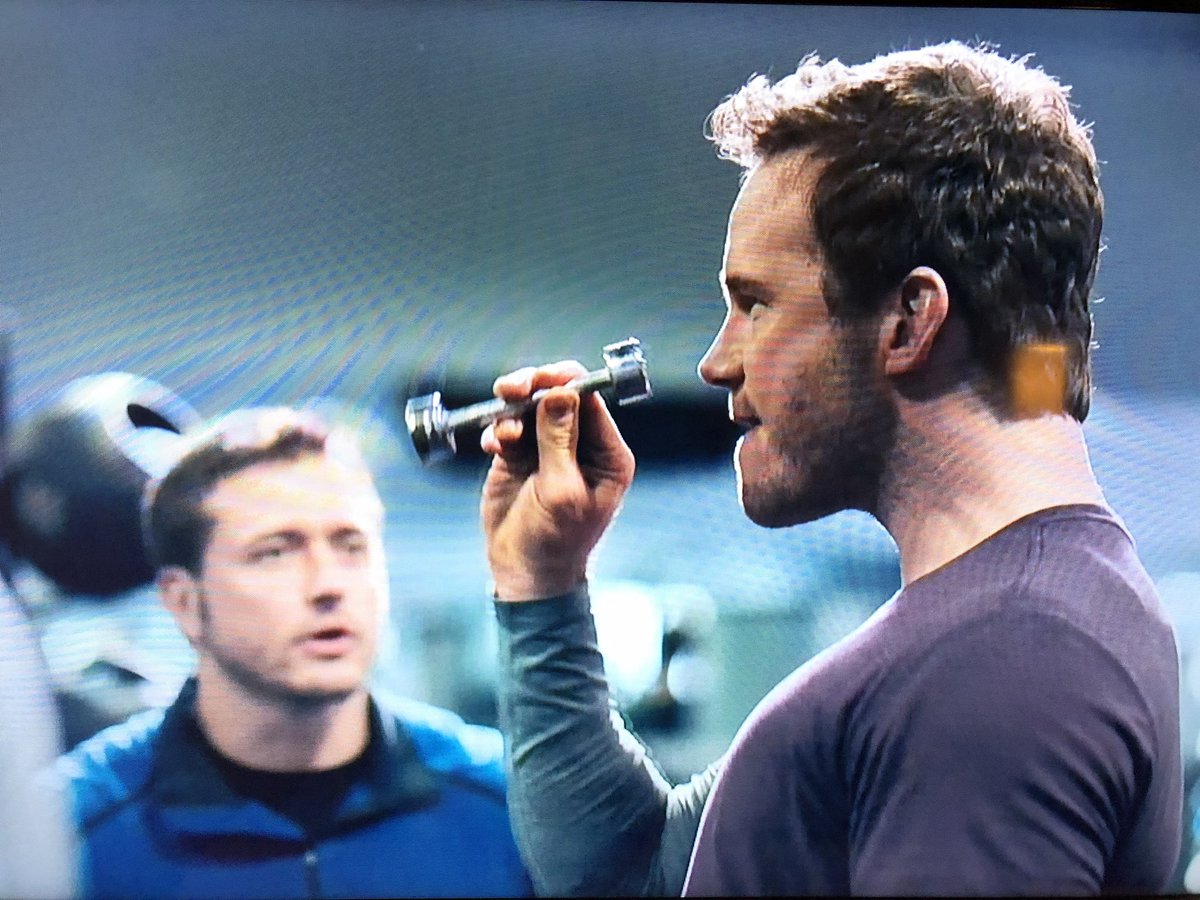 ActuallyEmerson's tweet photo. Chris Pratt’s out there joking...with the actual weight size I use.
#SuperBowl https://t.co/Mg4MaxS4JY