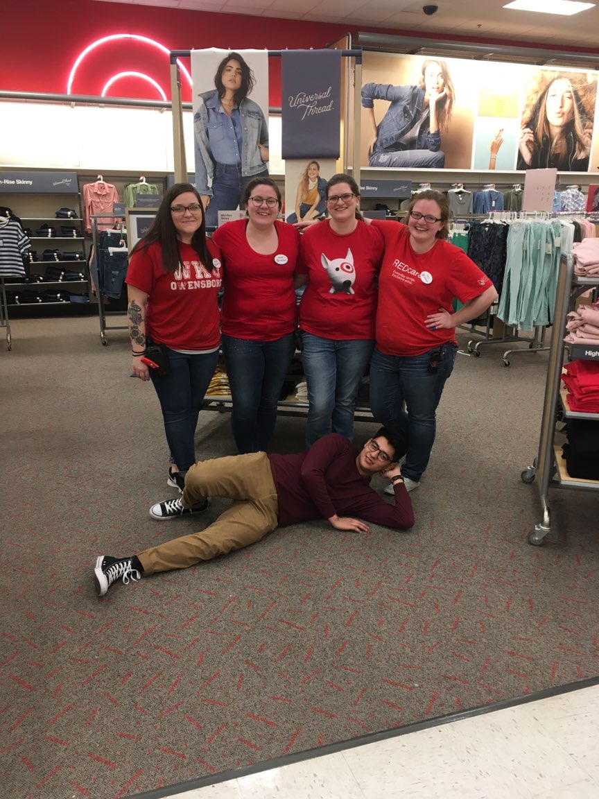 seasaltgypsy's tweet photo. #UniversalThreads launch was a success today! My team is still going strong! #TARGET #TargetStyle #T757 #Style #StyleTeam #TargetRun  #denim #StyleFam @A4Jackson @salamlazkani https://t.co/ZqrChDtq2w