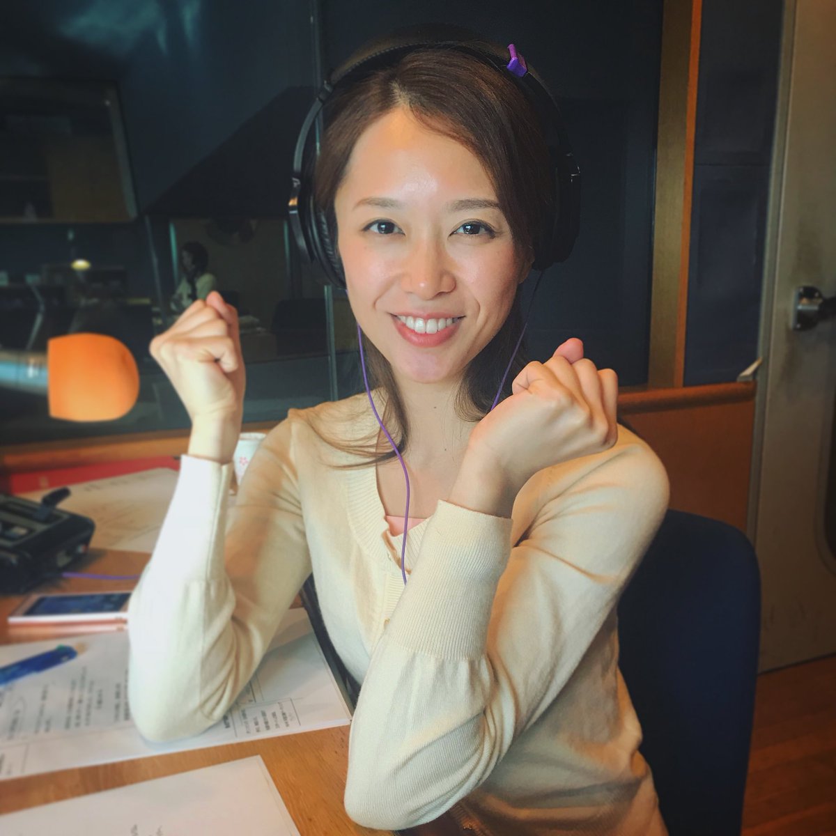 Lovely Day Fmヨコハマ 見てください この元気そうな笑顔 完全復活です 10時台は話題のニューアイテムやニューショップを紹介するtown情報now そして街声では一足早くバレンタインについて聞いちゃいました Lovelyday847 Octons 近藤さや香 街