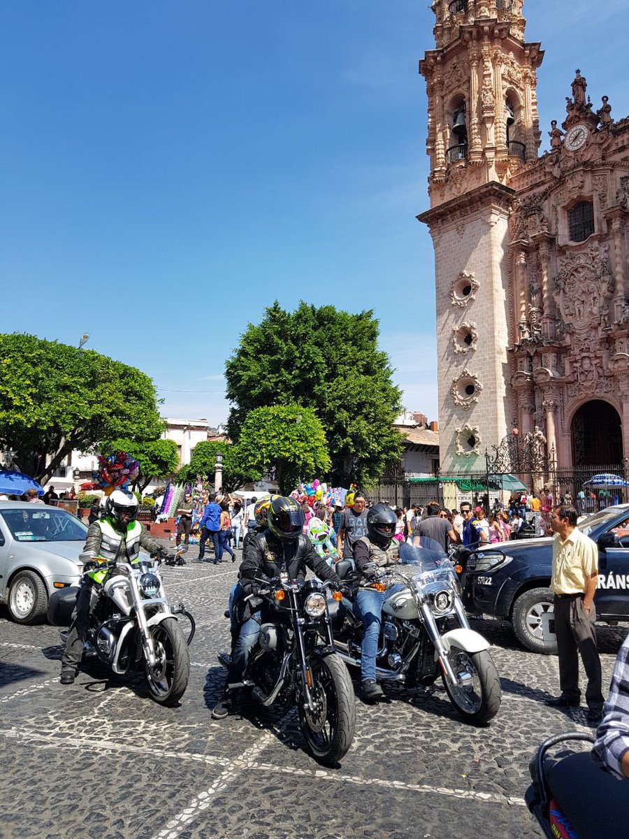 ERNESTO R. ESCALONA tweet media