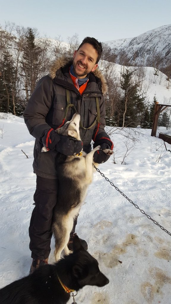 2NickJones's tweet photo. Thank you @antarctic_lib for taking us dog sledding with @activetromso. So much fun and the dogs are so cute!! Definitely recommended! https://t.co/QPGeMl8umP