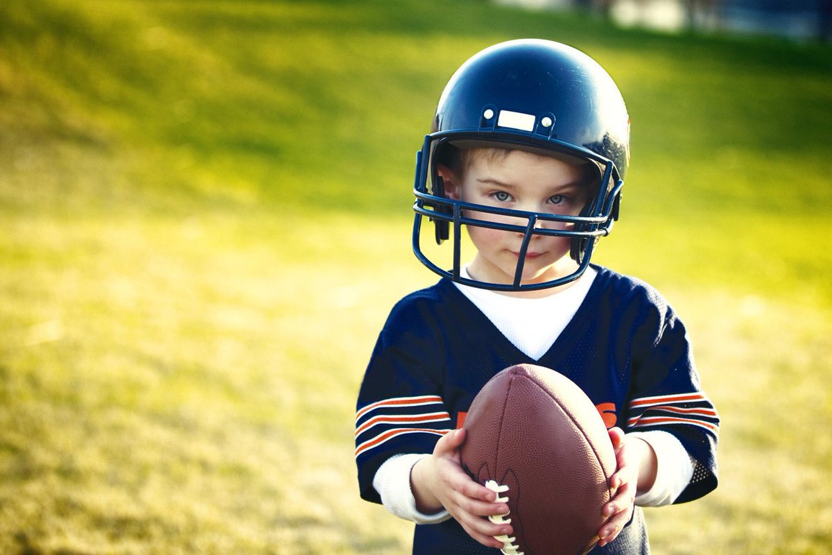 Pathfinder_Kids's tweet photo. Kick Off Time is around the corner! Keep our kiddos safe by not drinking or having a DD set up! Call a cab. Have fun, be wise. xoxo Emily Marie #pathfinderkids #superbowlsunday #callacab https://t.co/uYsIydHap3