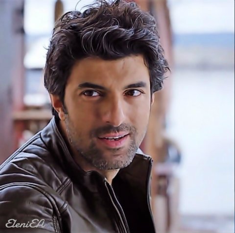 eli1tomaz's tweet photo. #GloboConhecaEnginAkyurek
@_kafasingore
@KanalDBrasil
@KanalD
@RedeGlobo
@Artistanbul1
@GazeteMAG
Esse é o cara. https://t.co/fndk1OJmp4