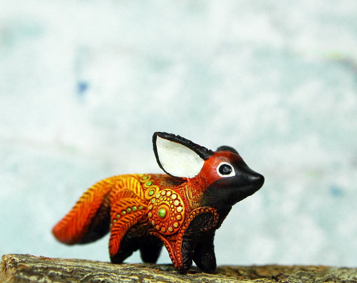 DanKarhu's tweet photo. On Etsy: https://t.co/bp3rFh8ebu
#totembykarhu #etsy #buy #fox #totem #Figurine https://t.co/79VS2m6Nt6