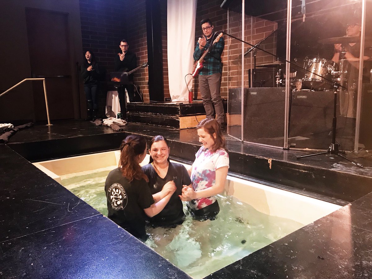 NewLifeA2's tweet photo. “This is my story, this is song, praising my Savior all the day long” 🎵🎶

We had a great morning hearing stories of God’s redemptive work in 7 people’s lives and seeing them get baptized! https://t.co/eaGTpgNS3r