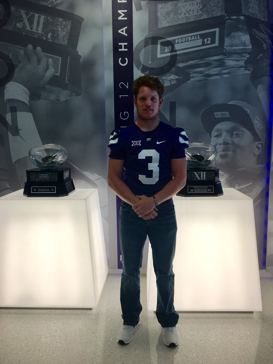 jburkhart_3's tweet photo. Excited for the next chapter! #EMAW18😈🏈 https://t.co/FW0LvK8uY8