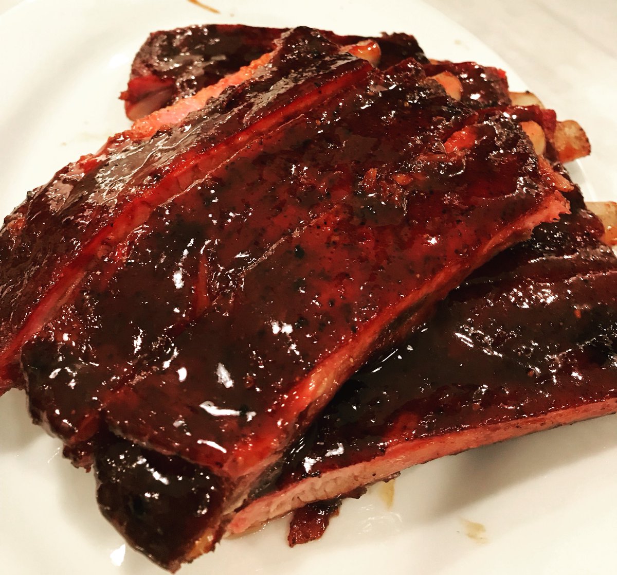 iquebbq's tweet photo. Super Bowl ribs! #GoPats @WickedGoodBBQ @TheSmokeShopBBQ https://t.co/t8Xjj5bawd
