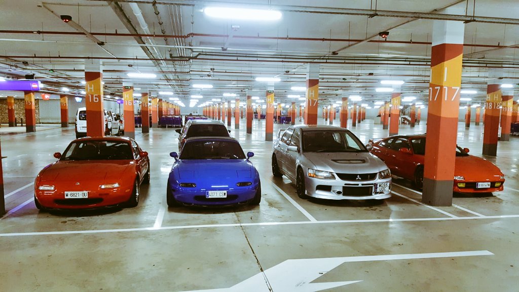 YokoSport's tweet photo. #mazda #mx5 #Mitsubishi #evoXI #toyota #mr2 https://t.co/paiFktOo8M